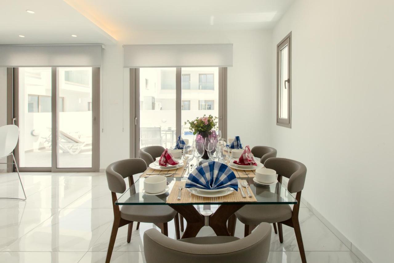 Palm Tree Villas Livadhia Zewnętrze zdjęcie
